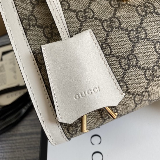 GUCCI 498156