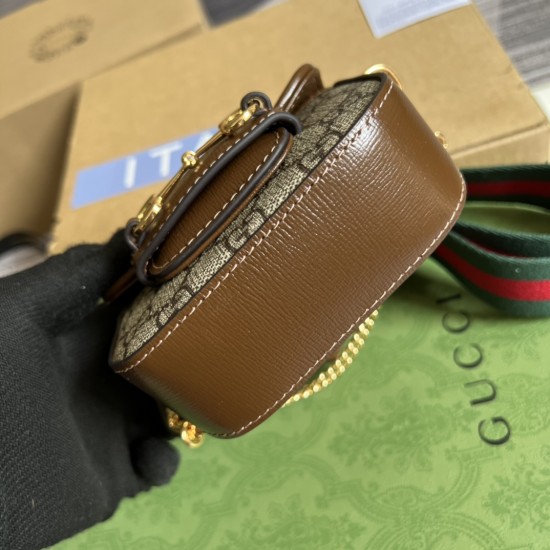 GUCCI 699760