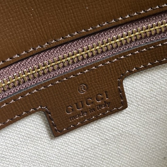 GUCCI 745679