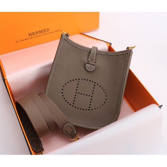 HERMES B639450