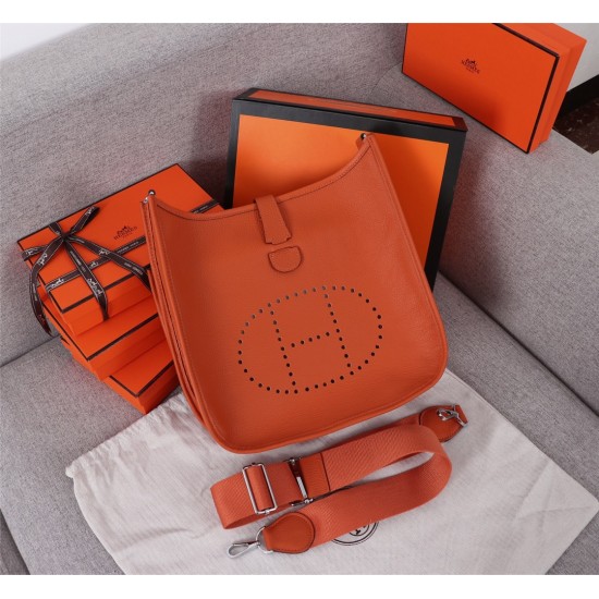 HERMES D886330