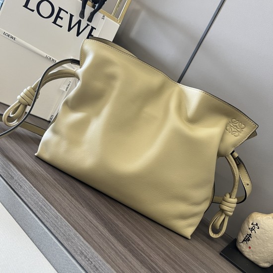 Loewe D886680