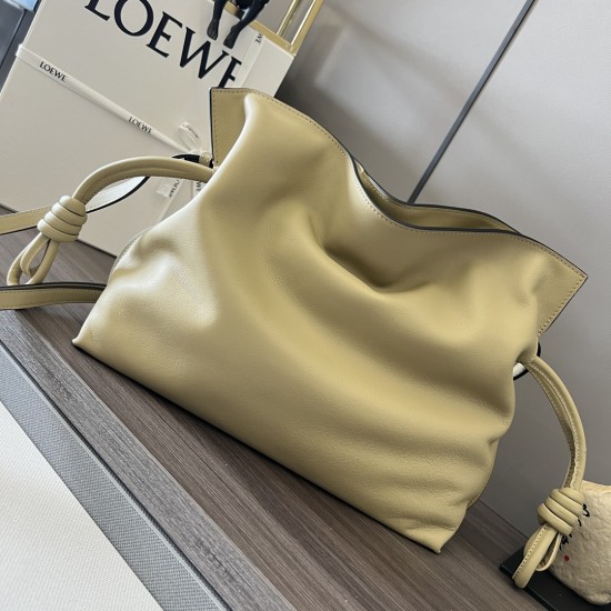 Loewe D886680