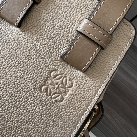 Loewe D886700