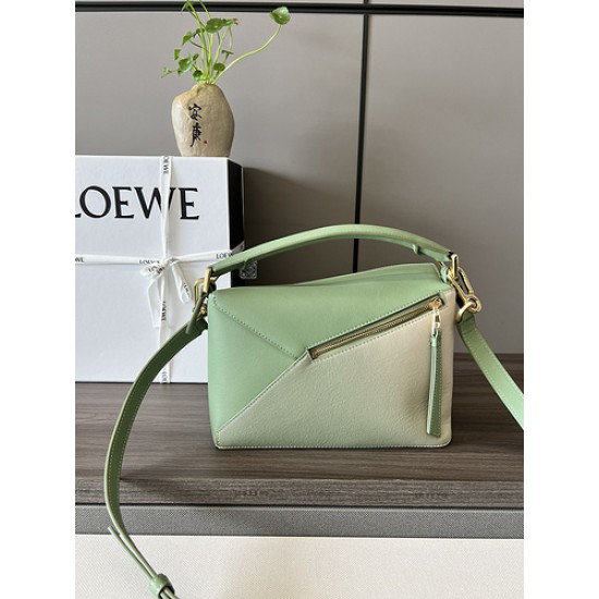 Loewe D886720