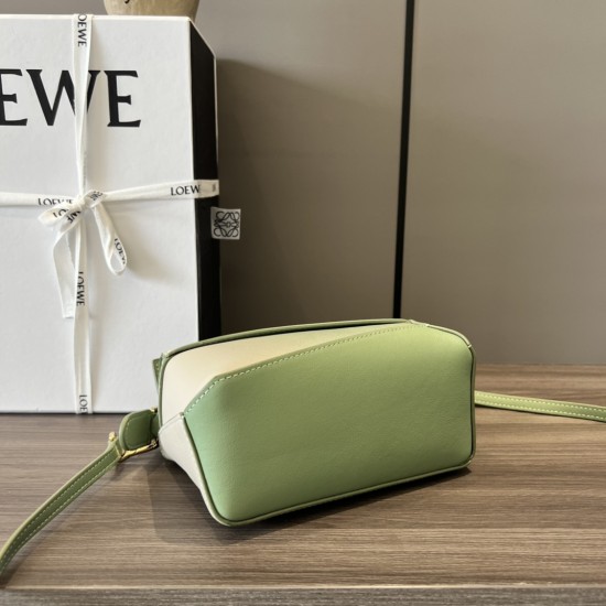 Loewe D886580