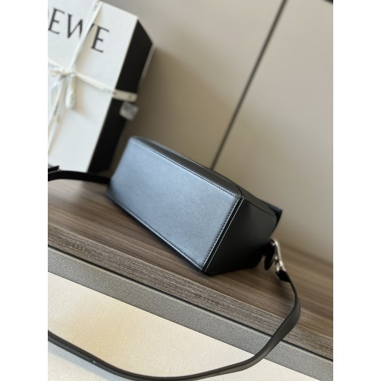 Loewe D886660