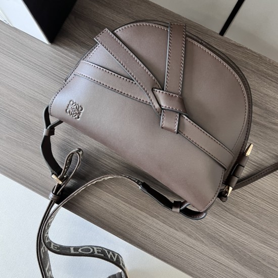 Loewe D886700