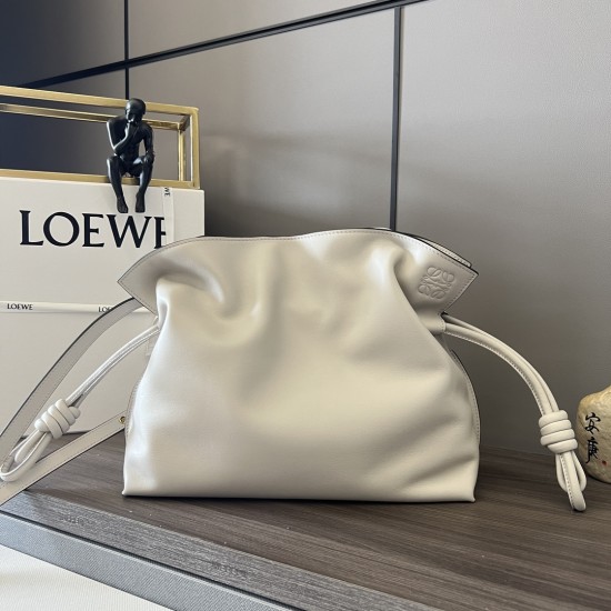 Loewe D886680