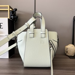 Loewe D886700