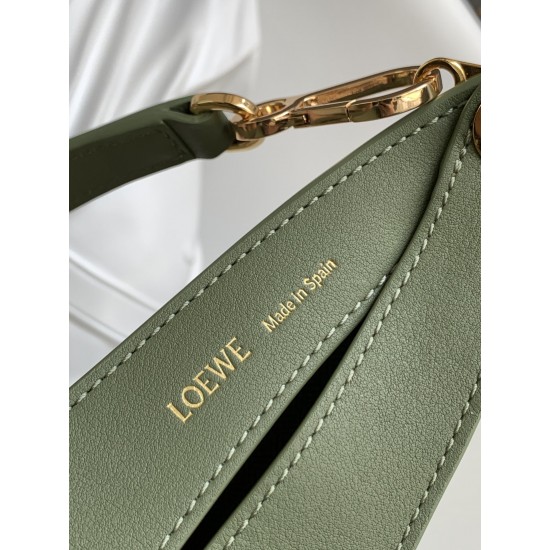 Loewe D886600