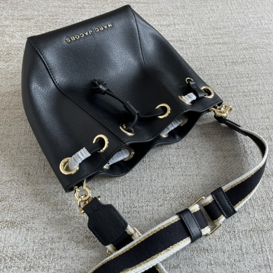 MARC JACOBS TOTE