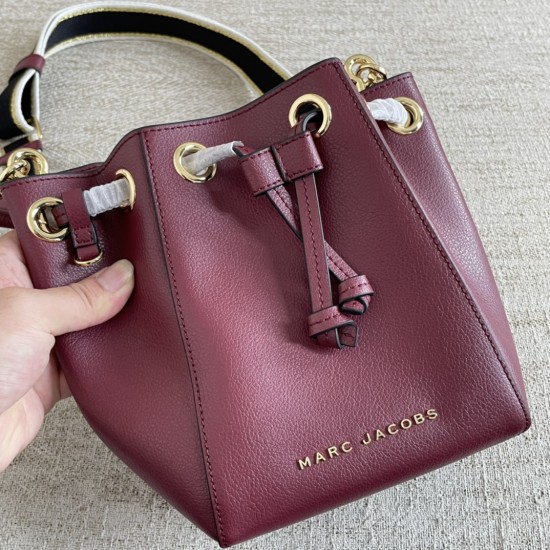 MARC JACOBS TOTE