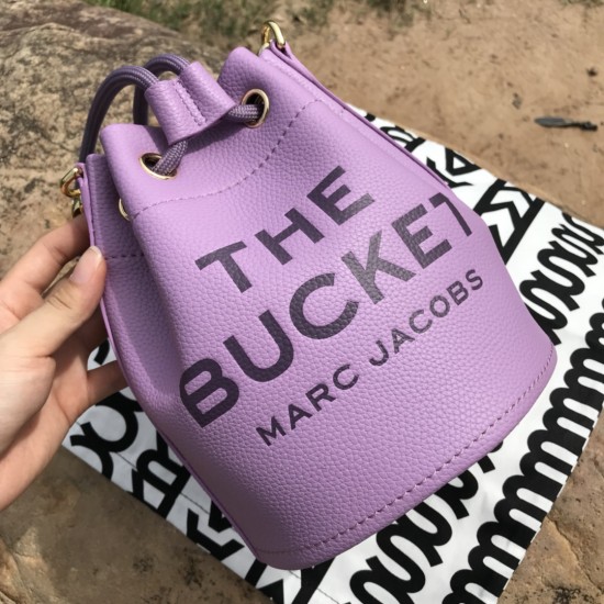 MARC JACOBS TOTE 19*19*23cm