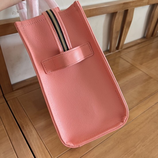 MARC JACOBS TOTE