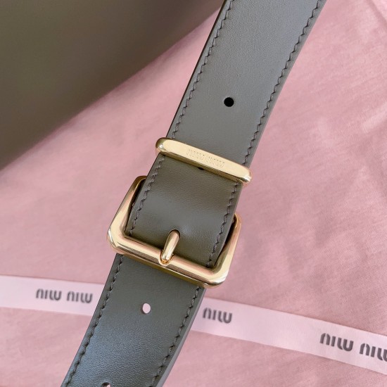 MiuMiu D8861000