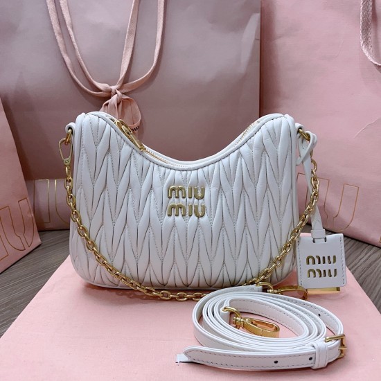 MiuMiu D886980