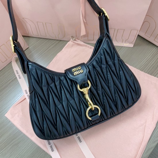 MiuMiu D886980