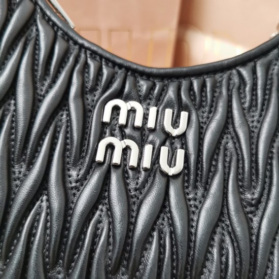 MiuMiu D886980