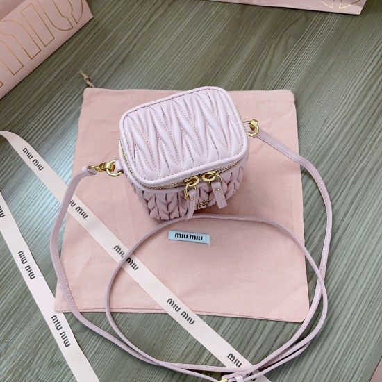 MiuMiu D886700