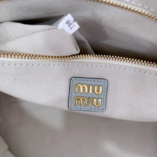 MiuMiu D8861180