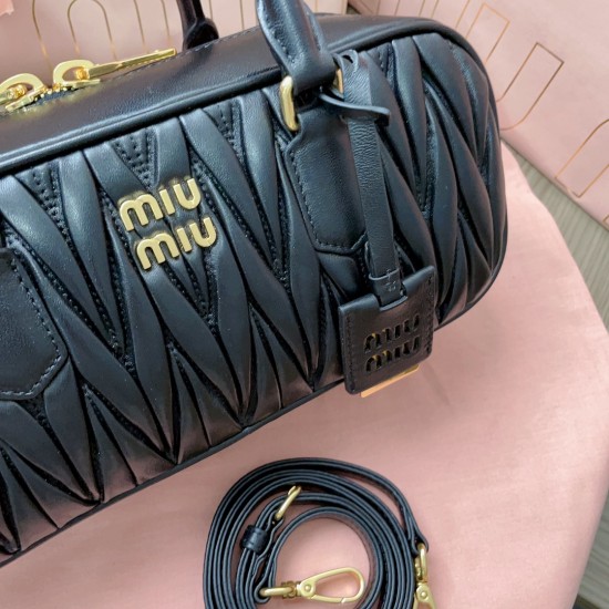 MiuMiu D8861080