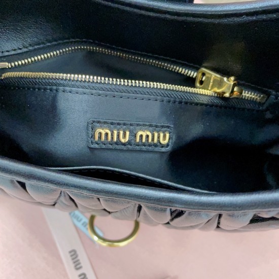 MiuMiu D886980