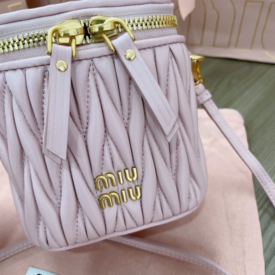 MiuMiu D886700