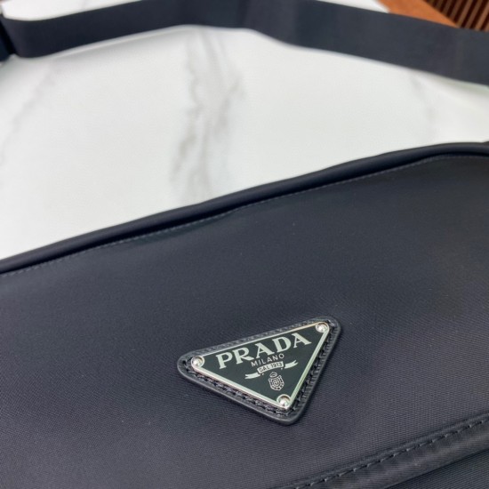 PRADA  P00500