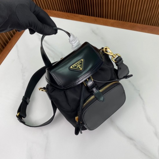 PRADA P00540