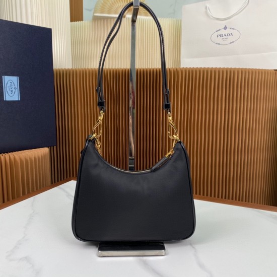 PRADA P00520