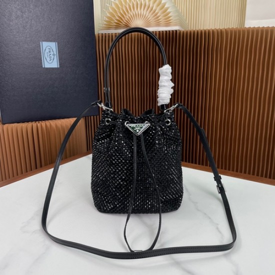 PRADA P00550