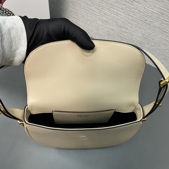 PRADA P00620