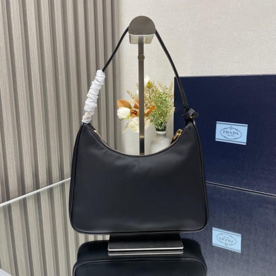 PRADA  P00250