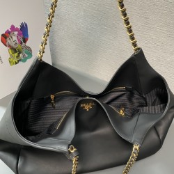 PRADA P00880