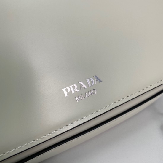 PRADA P00550