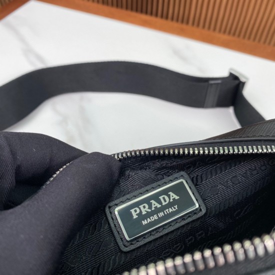 PRADA P00670