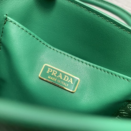 PRADA P00570