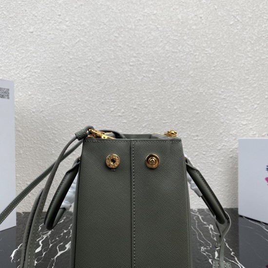 PRADA P00730