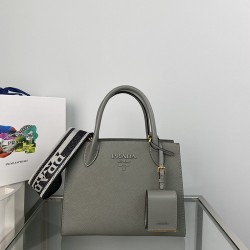 PRADA P00850