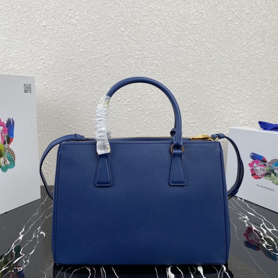 PRADA P00730