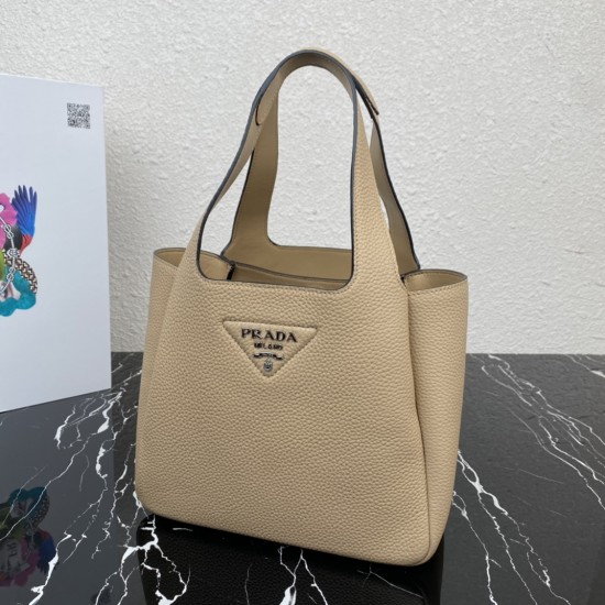 PRADA  P00700