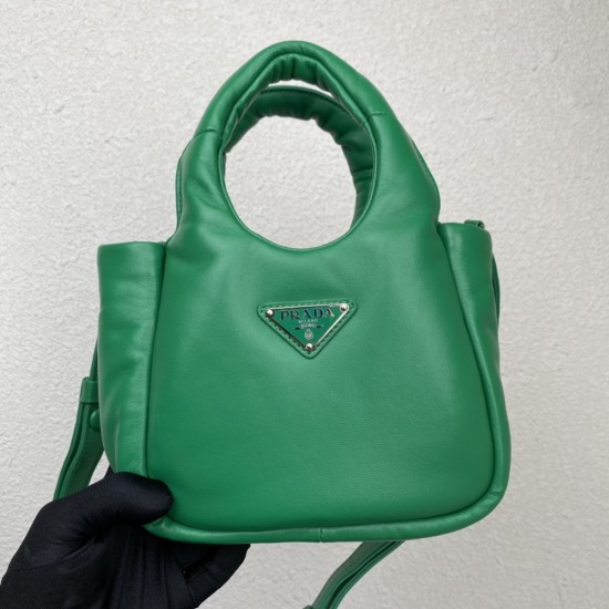 PRADA P00600