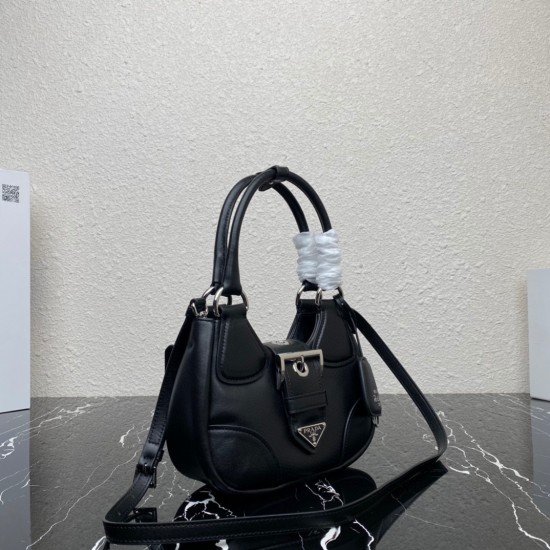 PRADA  P00670