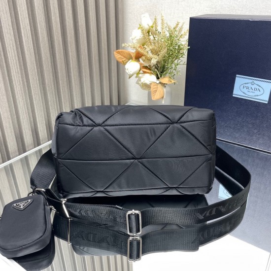 PRADA P00450