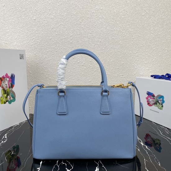 PRADA P00730