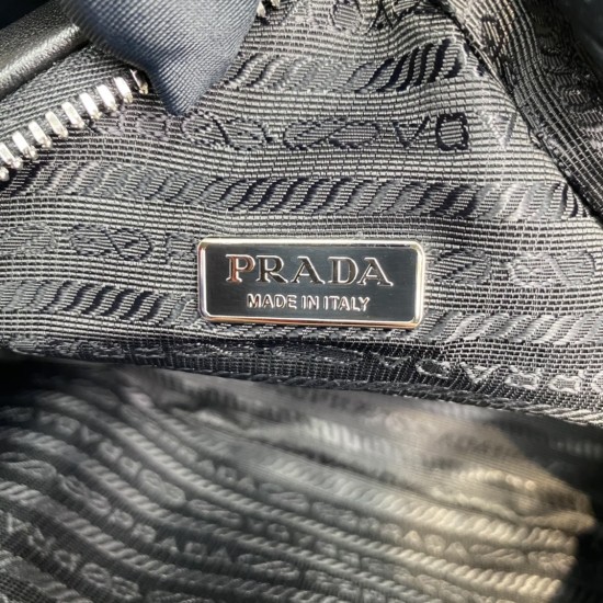 PRADA P00600