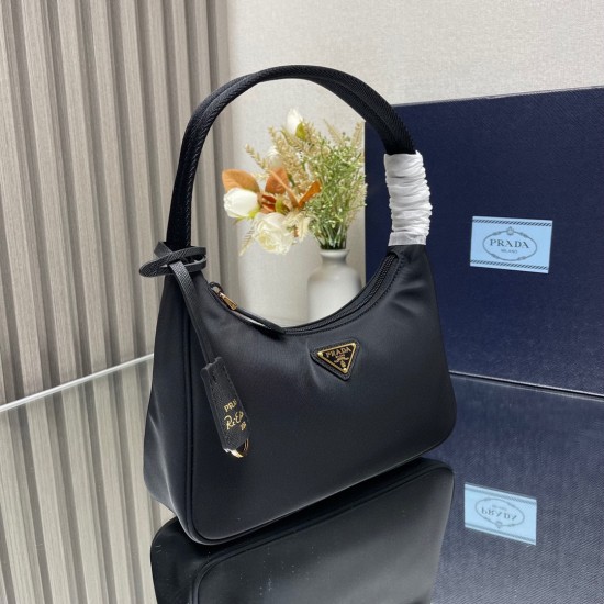 PRADA  P00220