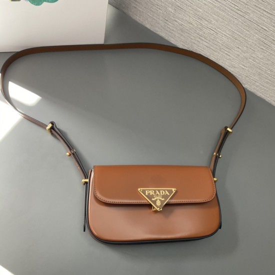 PRADA P00550