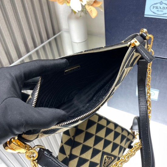 PRADA P00550